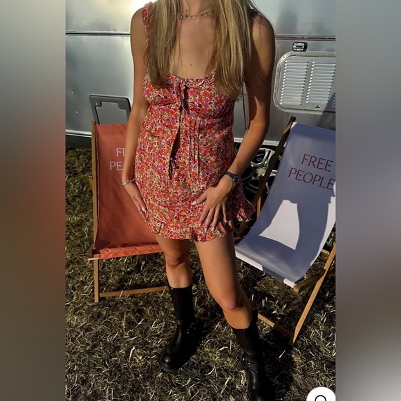 Free People Ellia Printed Floral Smocked Set, Various Sizes NWT - Picture 4 of 8